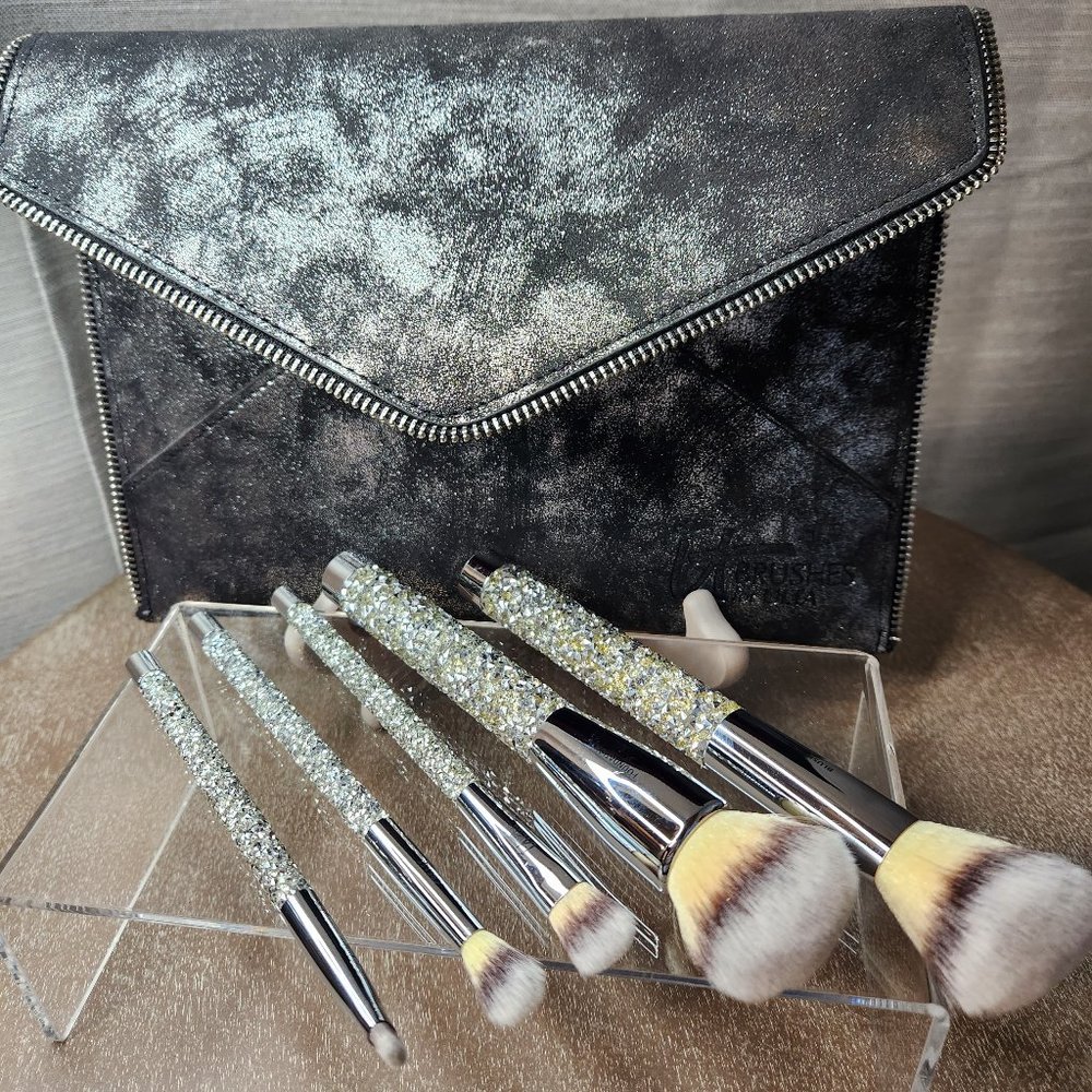 IT makeup Cosmetic 5 brush set textured sparkle glitter handles with case
